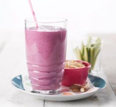 Breakfast super-smoothie | Australian Healthy Food Guide