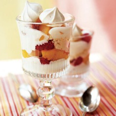 Peach and Raspberry Pavlova Parfaits < 100 Healthy Dessert Ideas - Cooking Light