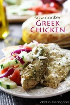 Slow Cooker Greek Chicken from Chef in Training; this is a #LowCarb slow cooker recipe the whole family will enjoy!  [via Slow Cooker from Scratch] #HealthySlowCooker