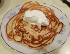 Oladi – Russian Buttermilk Pancakes – Everyday Russian Food