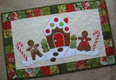 quilt pattern for table runner | Quilting: Gingerbread Christmas Table Runner