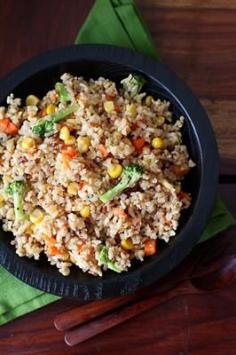 27 Healthy and Delicious Brown Rice Recipes: Stir Fried Vegetable Brown Rice