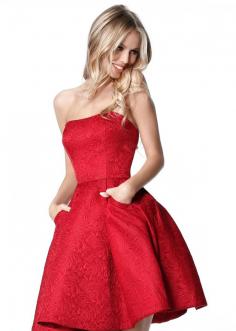 Gorgeous Pleated A-line Strapless Red Semi Open Back Homecoming Dress