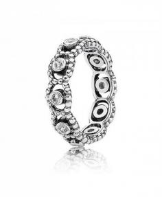 Pandora Black Friday 2018 Her Majesty with Clear CZ Stackable Ring