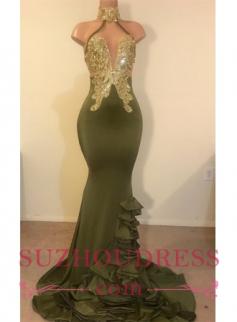 Sparkle Gold Appliques Sexy Prom Dress on Mannequins 2019 | Mermaid Ruffles Halter Cheap Evening Gowns BC0988