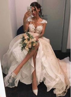 Elegante Brautkleider A Linie | Hochzeitskleider mit Spitze