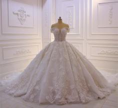 Hochzeitskleider Prinzessin Spitze | Extravagante Brautkleider online