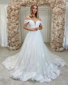 Elegante Brautkleider | Hochzeitskleider A Linie Spitze