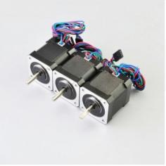 ‌Hybrid stepper motors are designed by combining the advantages of permanent magnet stepper motors and reactive stepper motors. ‌ Through a specific structural design, it achieves the complementary advantages of high torque of permanent magnet stepper motors and high precision of reactive stepper motors.