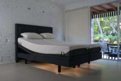 A Split Queen adjustable bed, or sometimes called a split queen adjustable mattress, is essentially a Queen-sized bed that is divided into two separate mattresses. Each half measures 76cms by 203cms, or 30 inches by 80 inches for our Filipino audience, combining to form a standard Queen size of 152cm by 203cms, or again, 60 inches by 80 inches. This design is particularly popular for adjustable beds, as it allows each side of the bed to be independently adjusted, offering personalized comfort for both partners. This Split Queen Bed setup ensures both sleepers can enjoy customizable support without affecting the other.