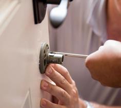 Whether you need new locks installed, broken ones fixed, replaced, or rekeyed, master keys made, gain entry into your locked home, business, or car, we are the ones you call. Locksmith Clyde North We also offer emergency locksmith services 24/7. So if you need lock replacement service, smart lock installation service, or any security lock service needs, talk to us!