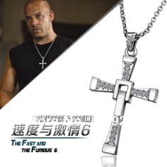 LN705 Top Quality The Fast and the Furious Celebrity Vin Diesel Items 18K Gold Crystal Jesus Cross Pendant Necklaces Men Jewelry-in Pendant Necklaces from Jewelry on Aliexpress.com