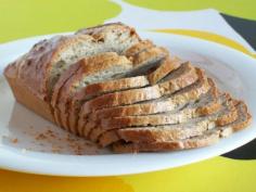 Simple and Fluffy Gluten-Free Low-Carb Bread