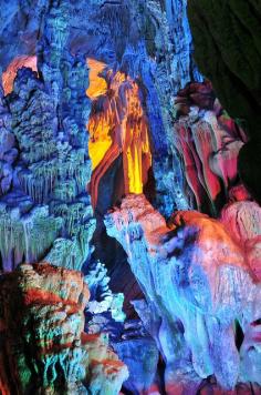 Lion Towards Rosy Dawn, Reed Flute Cave, Guilin, Guangxi, China!