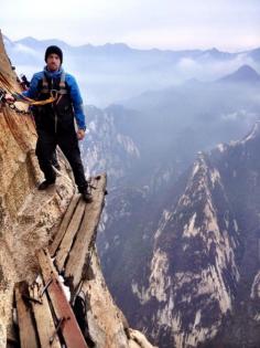 World's most dangerous hiking trail - Mount Huashan in China - Imgur