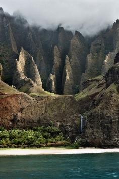 Kauai, Hawaii - by Thinklab on flickr... Oh Kauai, how I miss you. Definitely my favorite Hawaiian island, by far.