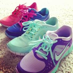 Wow, these Nike shoes are so cute,and super cheap just $66.90.