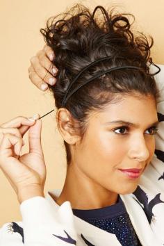 9 AMAZING non-hair ways to use your extra bobby pins