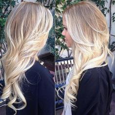 Love this color. Would love to do this to my hair!