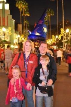 Disney World Tips. I like this post so much, she gave so many good tips for a family trip to Disney World, a MUST read!
