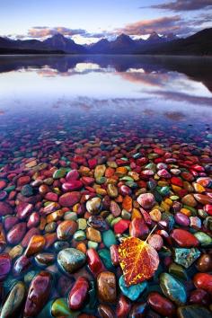 Travel Gallery: Lake McDonald at Glacier National Park, Montana United States