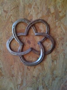 horse shoes