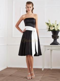 Black Satin Strapless A-Line/Princess Knee-Length Dresses