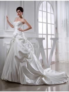 Brautkleid