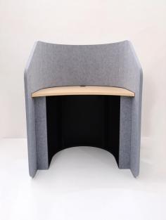 DD Sonik Hub – Curved

Features:
Sonik Curved Hub Booth
900W x 865D x 1200H / 25mm Thick Top
Desk Height: 725H
Colours Available: Mid Grey
