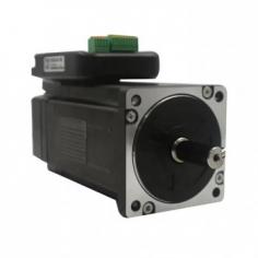 An integrated stepper motor is a motor that converts electrical pulse signals into angular displacement or linear displacement. For each input of an electrical pulse signal, the rotor will rotate a fixed angle, and its output angular displacement or linear displacement is proportional to the number of input pulses, and the speed is proportional to the pulse frequency.
