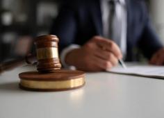 Ozlaw's criminal defence lawyers are well-versed and highly proficient in the intricacies of criminal defence and ADVO matters. Their extensive experience equips them to navigate the labyrinth of criminal cases, whether they involve minor infractions or serious charges. From traffic offences to common violations like drug charges, drunk driving, and strictly indictable matters, Ozlaw provides comprehensive legal representation customised to your unique situation.