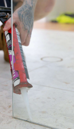 We are passionate about delivering exceptional services and designs at an affordable price. Our professionals work with residential and commercial customers, helping them enhance their security and property’s appeal. All our glaziers are trade-qualified, and Luke has a Master Security License. We specialise in the industry and promise to offer a quick turnaround.